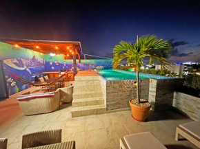 Secret Paradise with private pool in the heart of Playa